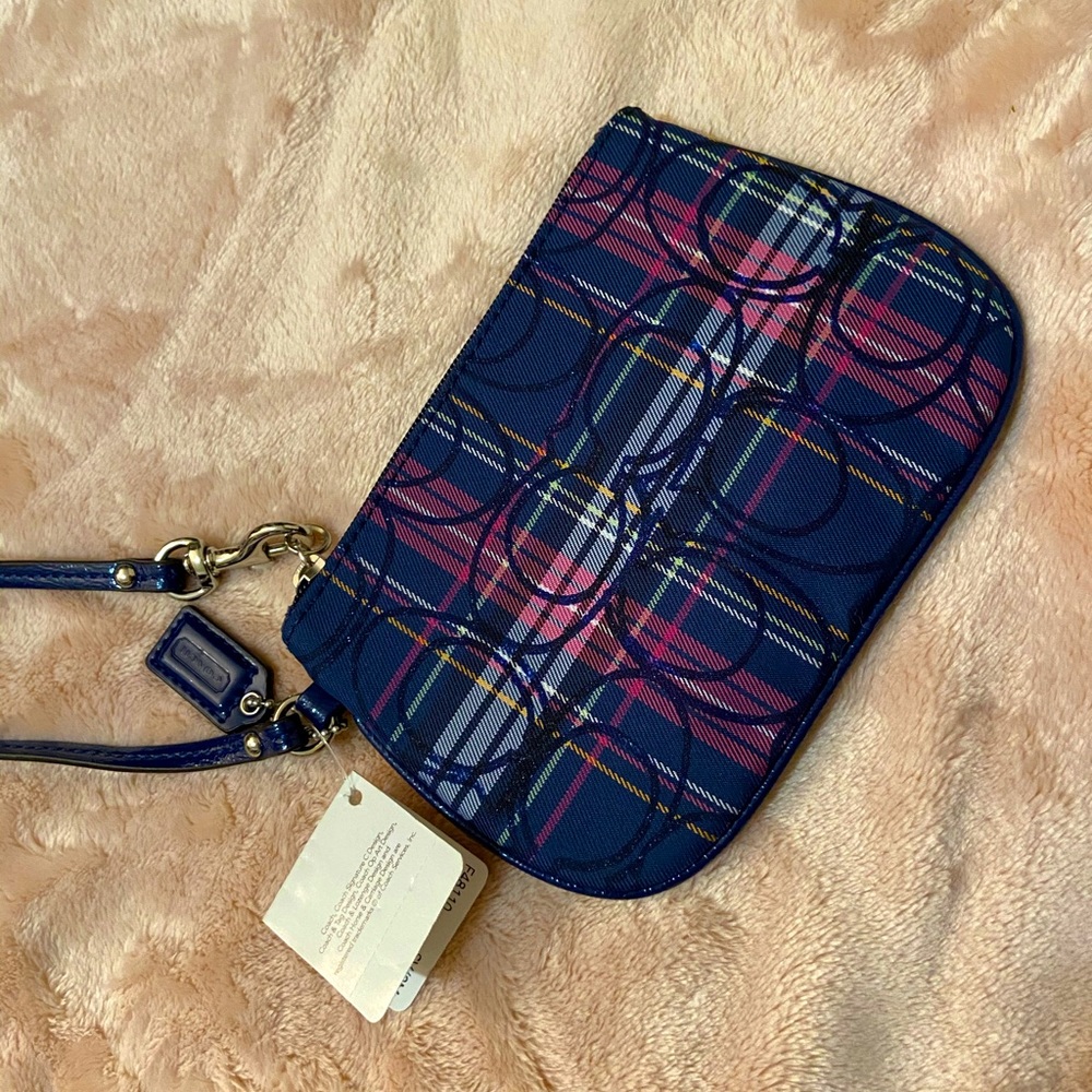NWT Coach wristlet